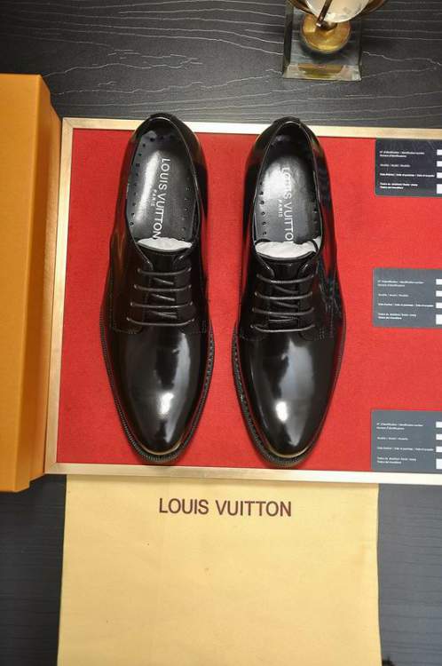 Picture of Louis Vuitton Shoes _SKULVsz38-45hnh071114610